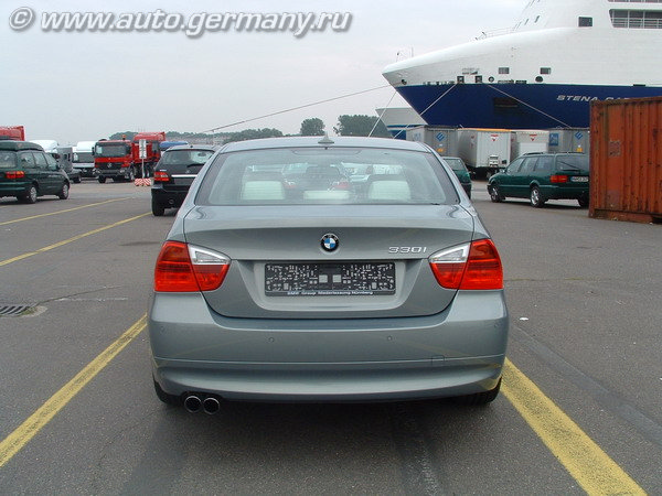 BMW 330 (105)